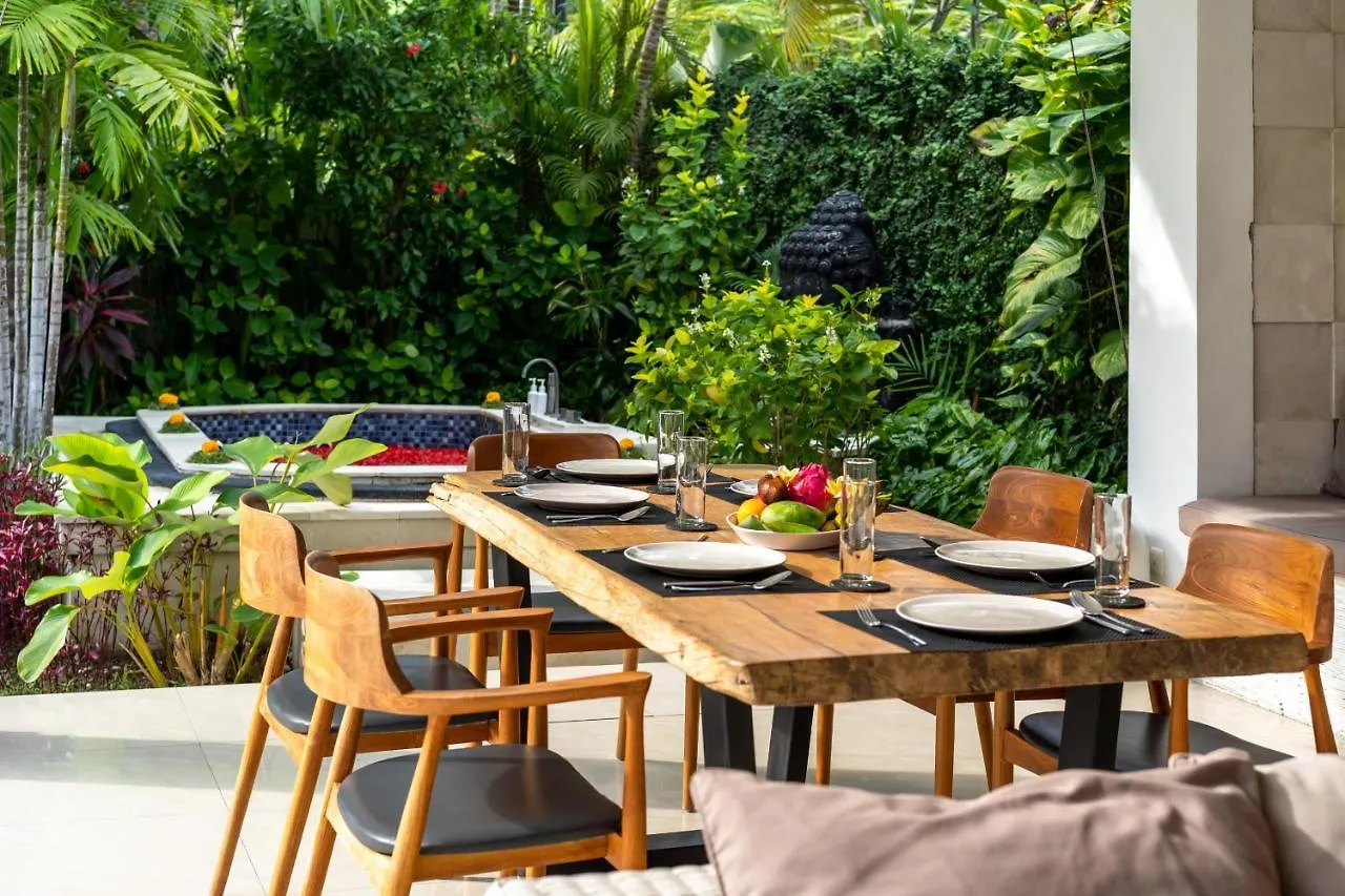 Villa Khanphi Seminyak