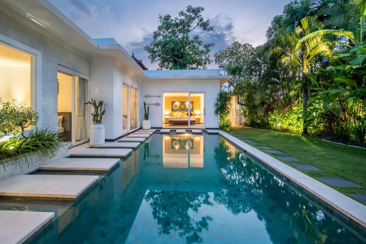 Villa Khanphi Seminyak  Seminyak (Bali)